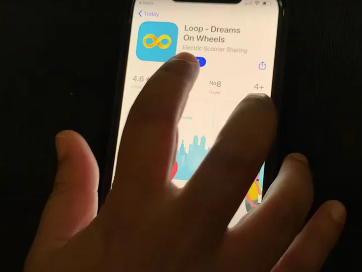 Archived video still showing the early Loop app on a phone